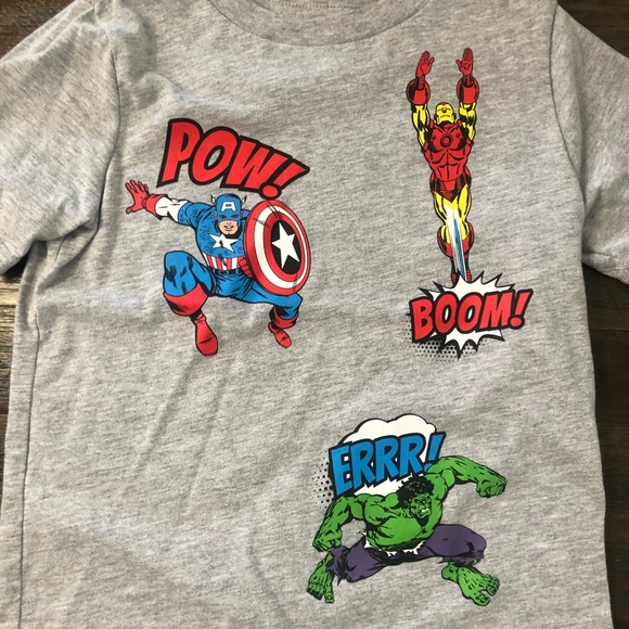 Marvel Tees/Batman Hoodie 5 - Picture 2 of 6